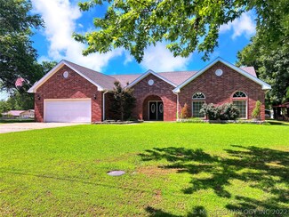 415747 E 1094 Rd, Checotah, OK 74426