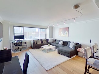 151 Tremont St Unit 10R, Boston, MA 02111