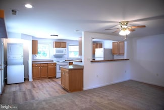 1967 Mountain View Rd Unit B, Stafford, VA 22556