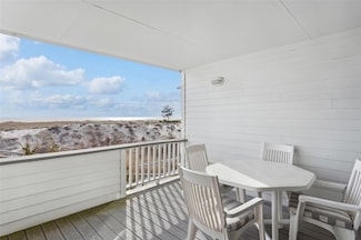 265 Dune Rd Unit 7, Westhampton Beach, NY 11978