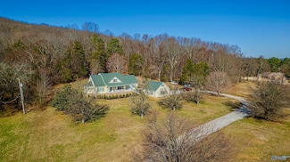 1332 Salty Bottom Rd, Gurley, AL 35748