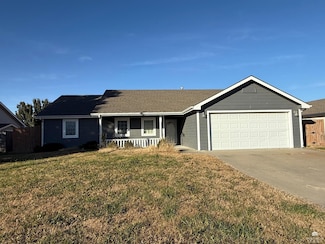 404 Brookridge Dr, Manhattan, KS 66502