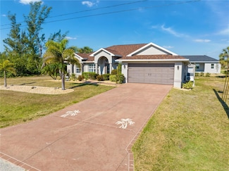 8251 Arlewood Cir, Port Charlotte, FL 33981