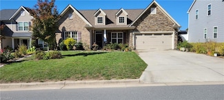 2937 Grassy Knoll Cir, Thomasville, NC 27360