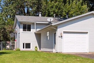 7417 Brunswick Ave N, Brooklyn Park, MN 55443