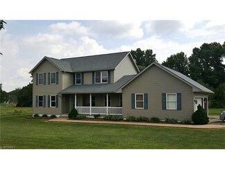260 S Apple Creek Rd, Apple Creek, OH 44606
