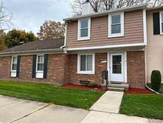 37310 Glenbrook Dr, Clinton Township, MI 48036