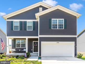 394 Aylesbury Ln, Martinsburg, WV 25403