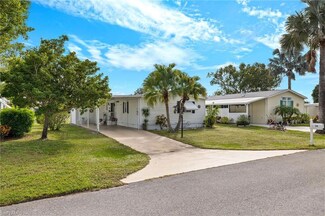 58 Le Mans Dr, Naples, FL 34112