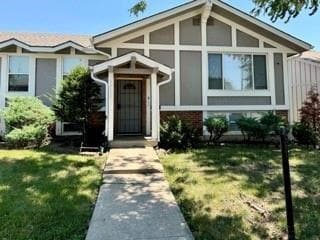 14051 Dunbar Ct, Grandview, MO 64030