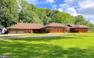 37710 Chaptico Rd, Mechanicsville, MD 20659