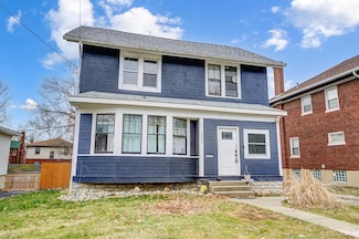 2945 Mignon Ave, Cincinnati, OH 45211