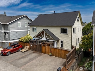 3633 22nd Ave W Unit C, Seattle, WA 98199