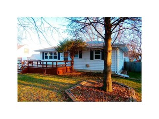 123 Dawley St NE, Cedar Rapids, IA 52402