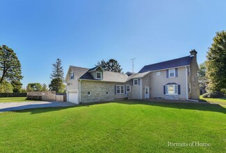 14 Fox Ct, Yorkville, IL 60560