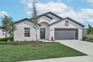 1322 Bush St W, Immokalee, FL 34142