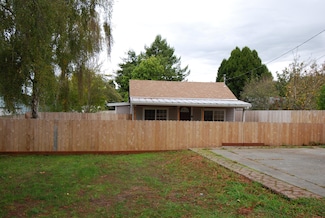 3449 Trinity St, Fortuna, CA 95540