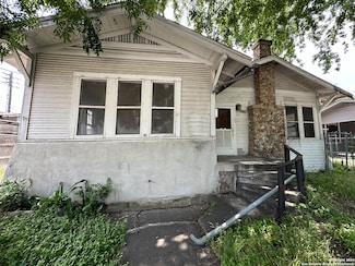 2706 W Cesar e Chavez Blvd, San Antonio, TX 78207