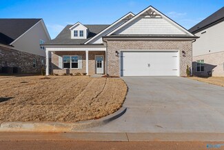 19981 Pebble Brook Ln, Athens, AL 35611