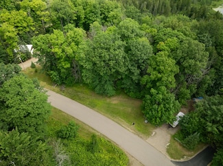 ON W Bay Ct, Ainsworth, WI 54462