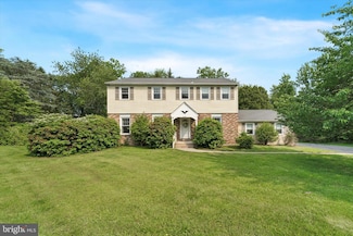624 Juniper Dr, Blue Bell, PA 19422
