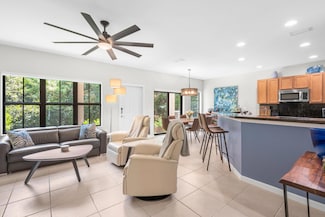 6136 Grand Cypress Cir E, Coconut Creek, FL 33073