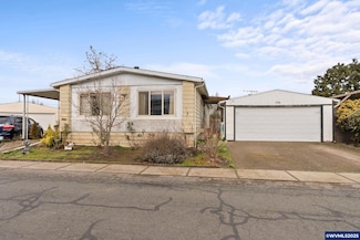 5355 River Rd N, Keizer, OR 97303