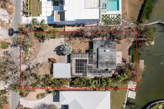 3928 Roberts Point Rd, Sarasota, FL 34242