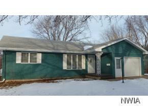 1000 Clover Dr, Akron, IA 51001