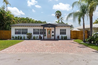 739 NE 17th Rd, Fort Lauderdale, FL 33304
