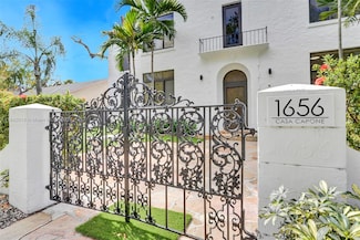 1656 Polk St Unit 4, Hollywood, FL 33020