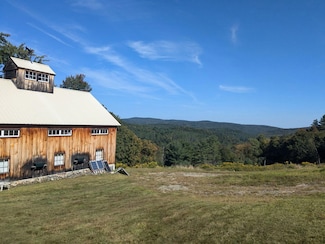 380 Smith Rd, Jacksonville, VT 05342