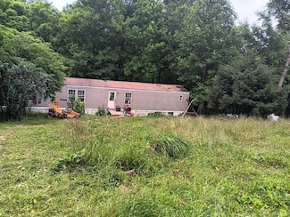 522 S Gobbler Knob Rd, New Pekin, IN 47165