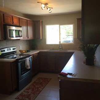 5912 E 25th St, Tucson, AZ 85711