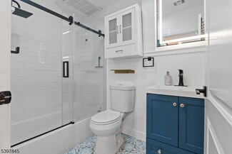 2 New St Unit 2, Newark, NJ 07102