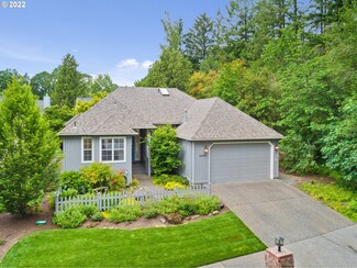 5499 Royal Oaks Dr, Lake Oswego, OR 97035