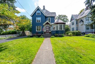 11 N Pine Ave, Albany, NY 12203