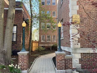 21 Chauncy St Unit 23, Cambridge, MA 02138