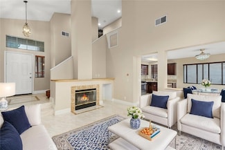 930 Primrose Ln, Corona, CA 92880