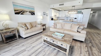9860 S Thomas Dr Unit 1519, Panama City, FL 32408