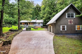 3480 Sugar Camp Cir, Sevierville, TN 37862