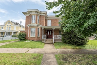20 Broadway St, Jackson, OH 45640