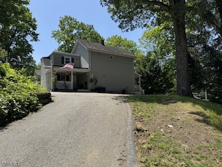 140 Boonton Ave, Butler, NJ 07405