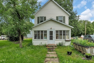 209 Pacific Ave, Randall, MN 56475