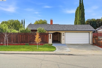 668 Buckeye Dr, Livermore, CA 94551