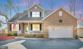 514 Mt Pleasant Dr, Locust Grove, VA 22508
