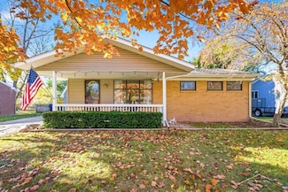 3309 Lancaster St, Midland, MI 48642