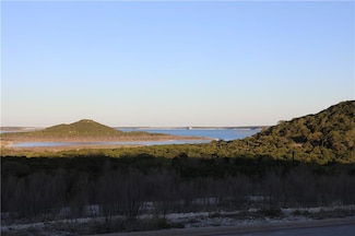 3517 Shoreline Dr, Harker Heights, TX 76548