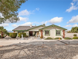 16064 Saint Timothy Rd, Apple Valley, CA 92307