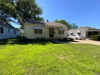 809 SW Orleans St, Topeka, KS 66606